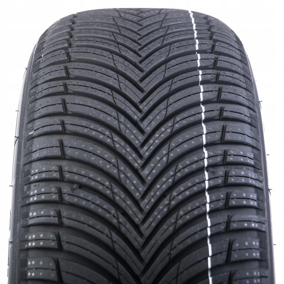 215/65R17 opona BFGOODRICH ADVANTAGE SUV ALL-SEASON XL 103V